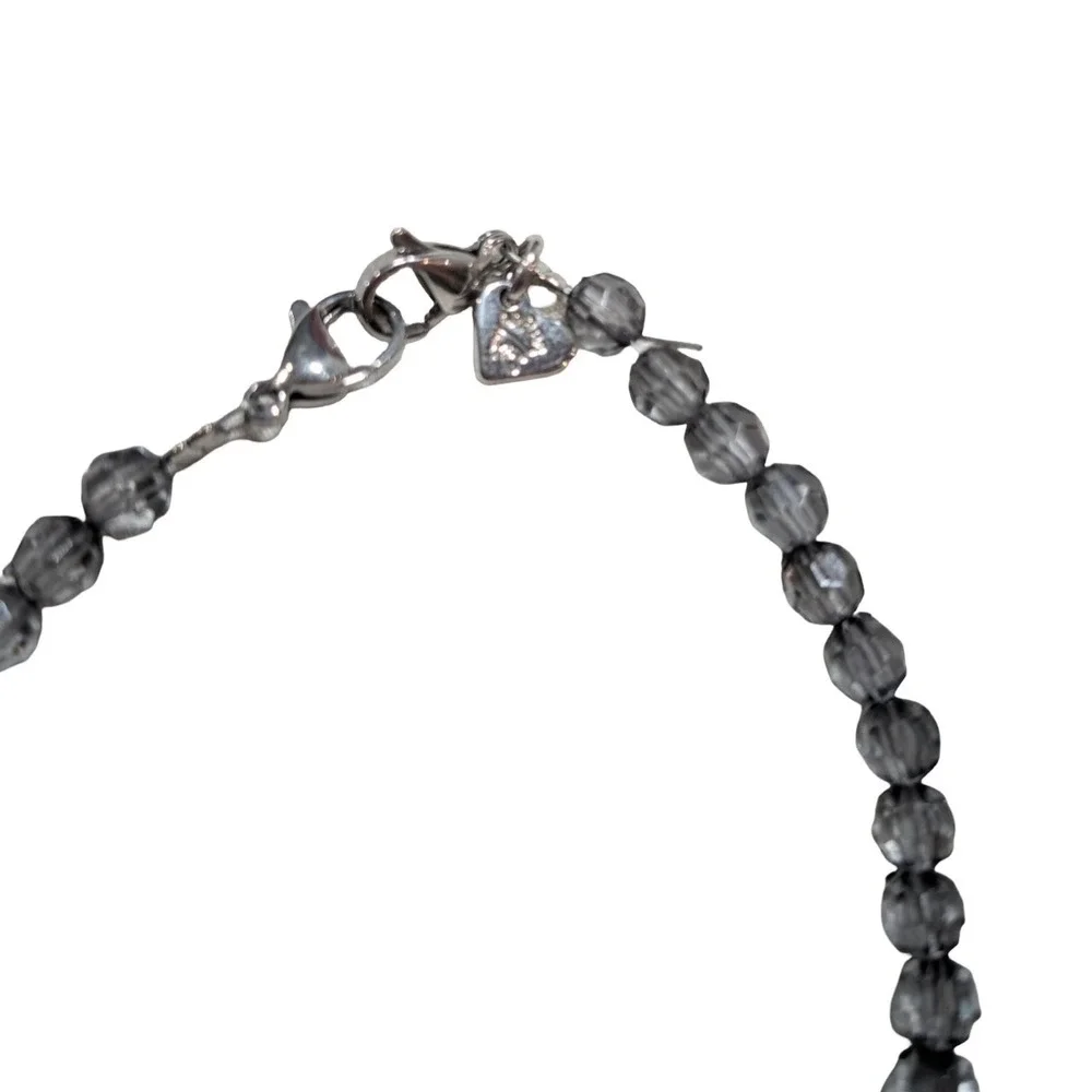 15-A VELVET CAVIAR - Phone Charm Wristlet - Black Heart ⬇️ No Adapter